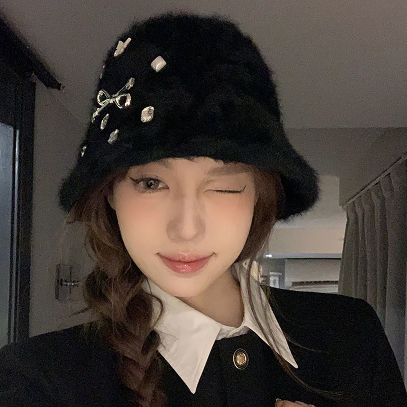 Рисунок 2 - Женская зимняя Панама с бантом