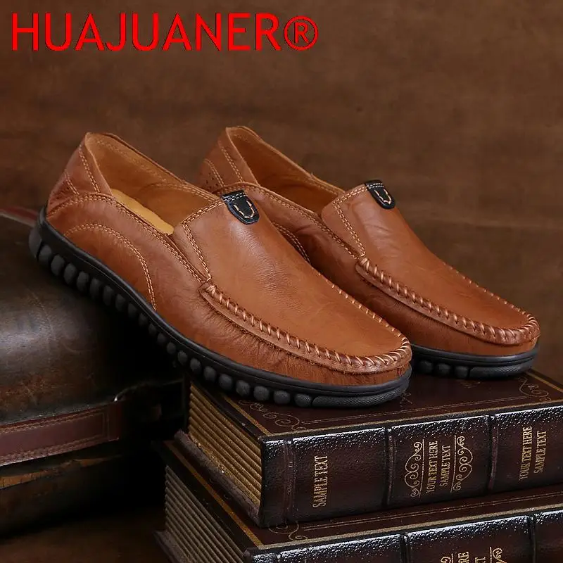 

Genuine Leather Men's Casual Shoes 2022 New Round-Toe Luxury Loafers Men Brand Designer Driving Moccasin Men Soft Flats Retro
