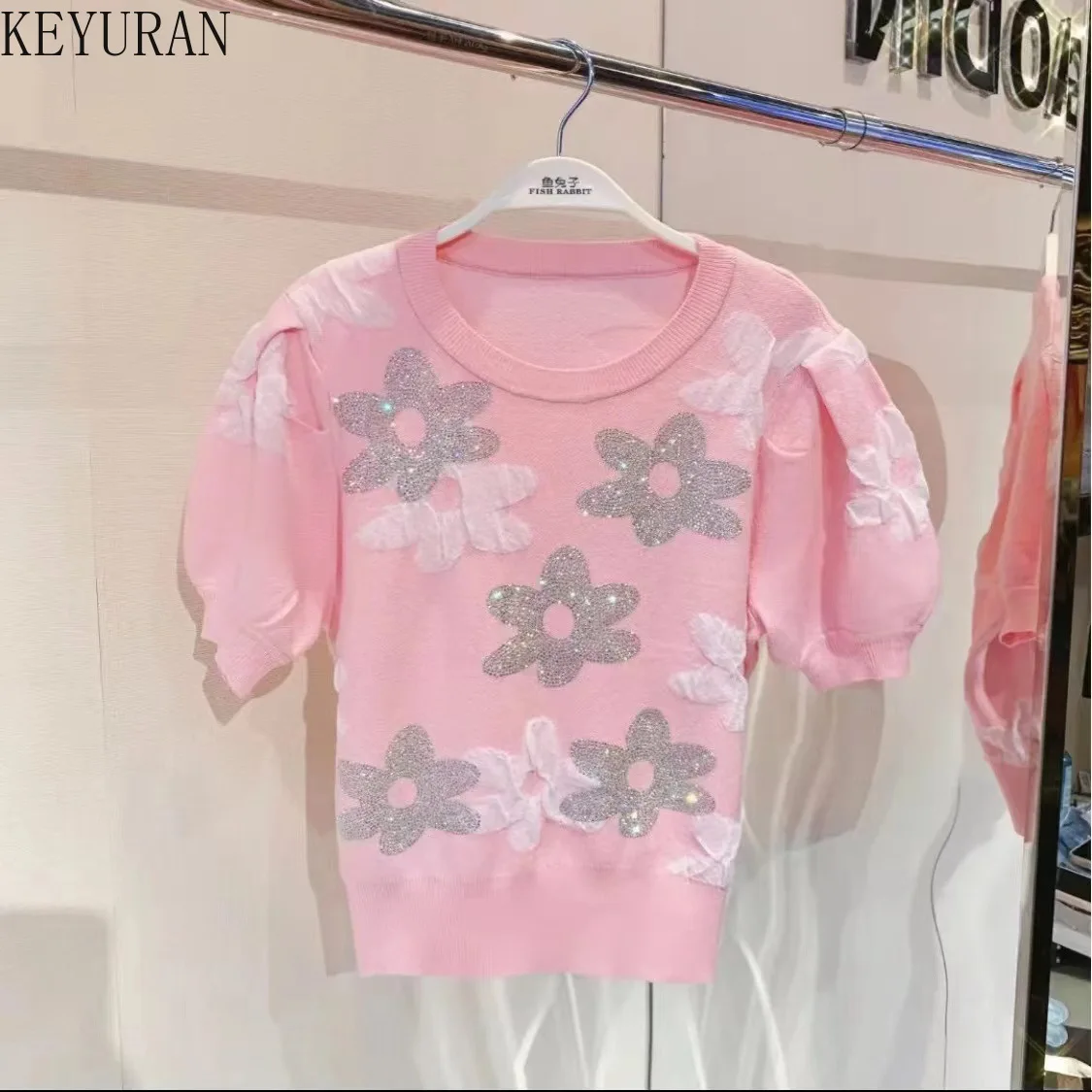 

2022 Summer New Sweet Jacquard Flower Hot Drill Short-sleeved Knitted Sweater Women's Pullover Round Collar Knitwear Top Jumpers