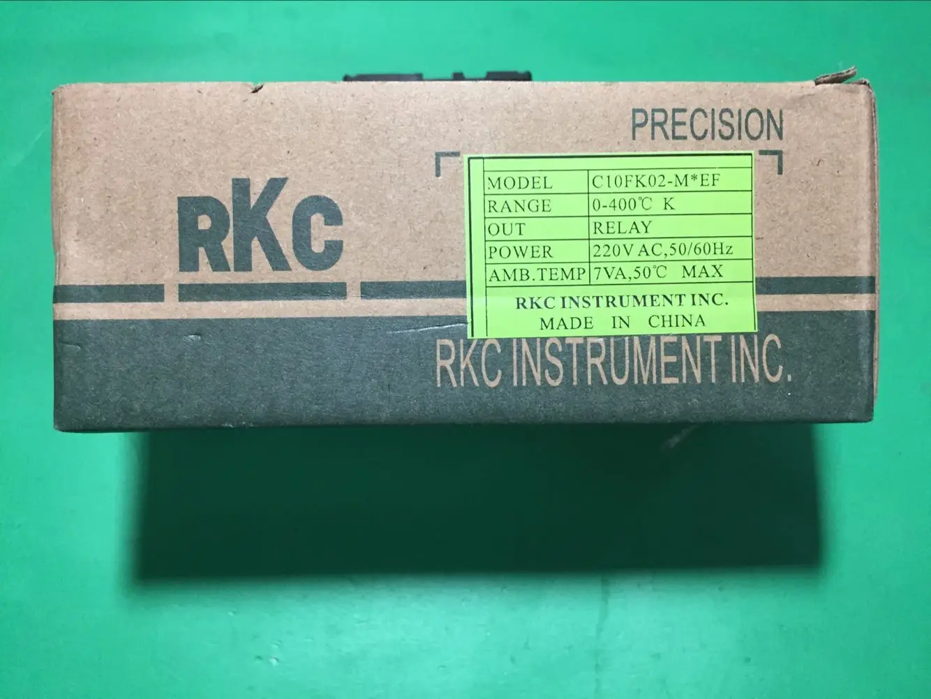 Контроллер температуры RKC, модель REX-C10FK02-M * EN, умные часы с тремя цифрами, точность и стабильность EF Контроллер температуры RKC, модель REX-C10FK02-M * EN, умные часы с тремя цифрами, точность и стабильность EF