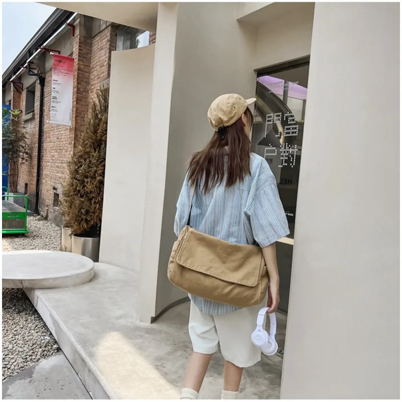 Холщовая женская сумка в стиле ретро мягкая и легкая студенческая повседневная