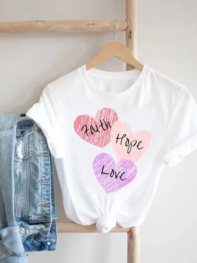 

Летняя одежда с принтом, трендовая Милая футболка с надписью Faith Love Heart, одежда, футболка с коротким рукавом, женская модная футболка с графическим рисунком, Женский Топ