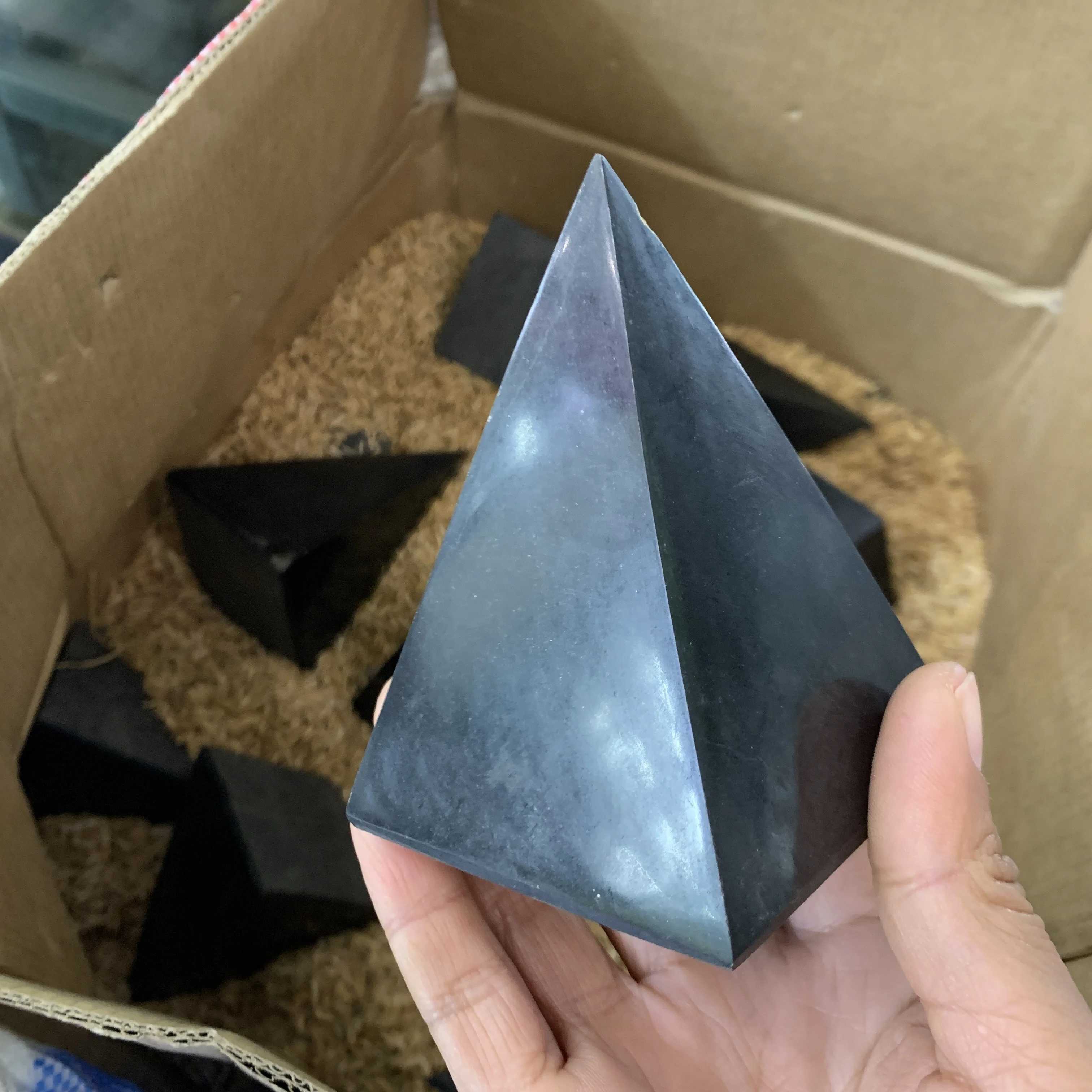 

Healing Black tourmaline Pyramid Natural Crystal Reiki Chakra Pyramid Meditation Tool