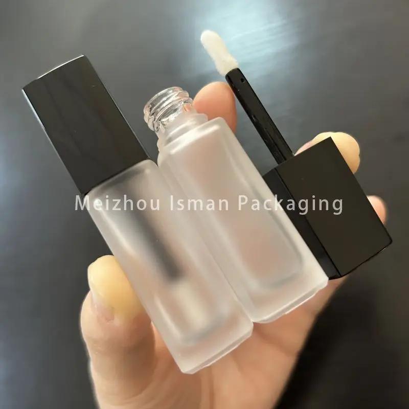 Пустой контейнер для губной помады 4 мл 50 шт.