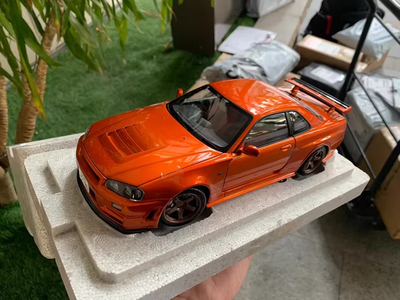 Фото MH 1:18 gtr r34 Flame Orange Подарочная коробка Выставка ограниченная серия литая под давлением модель автомобиля из сплава, украшения для взрослых, игрушки для мальчиков №4