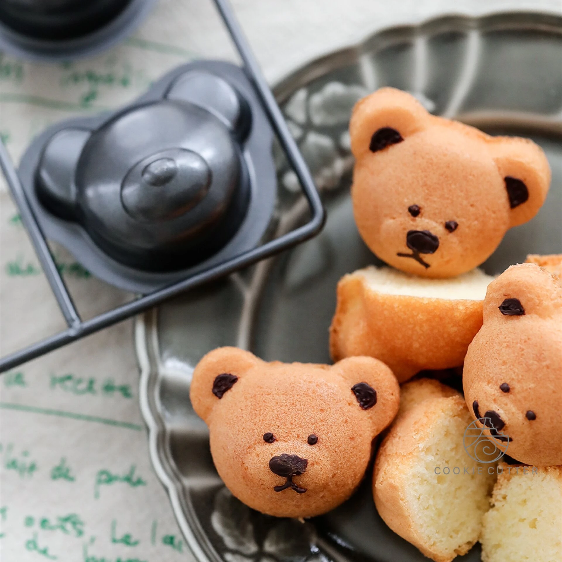 

6/8/12 Cartoon Little Bear Madeline Pan, Non-Stick Cute Bear Muffin DIY Dessert Pastry Baking Decore Tools for Baking Tool