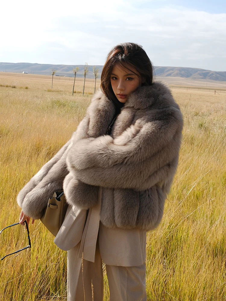 

Whole Leather Women's 2023 New Young Winter Fur Coat