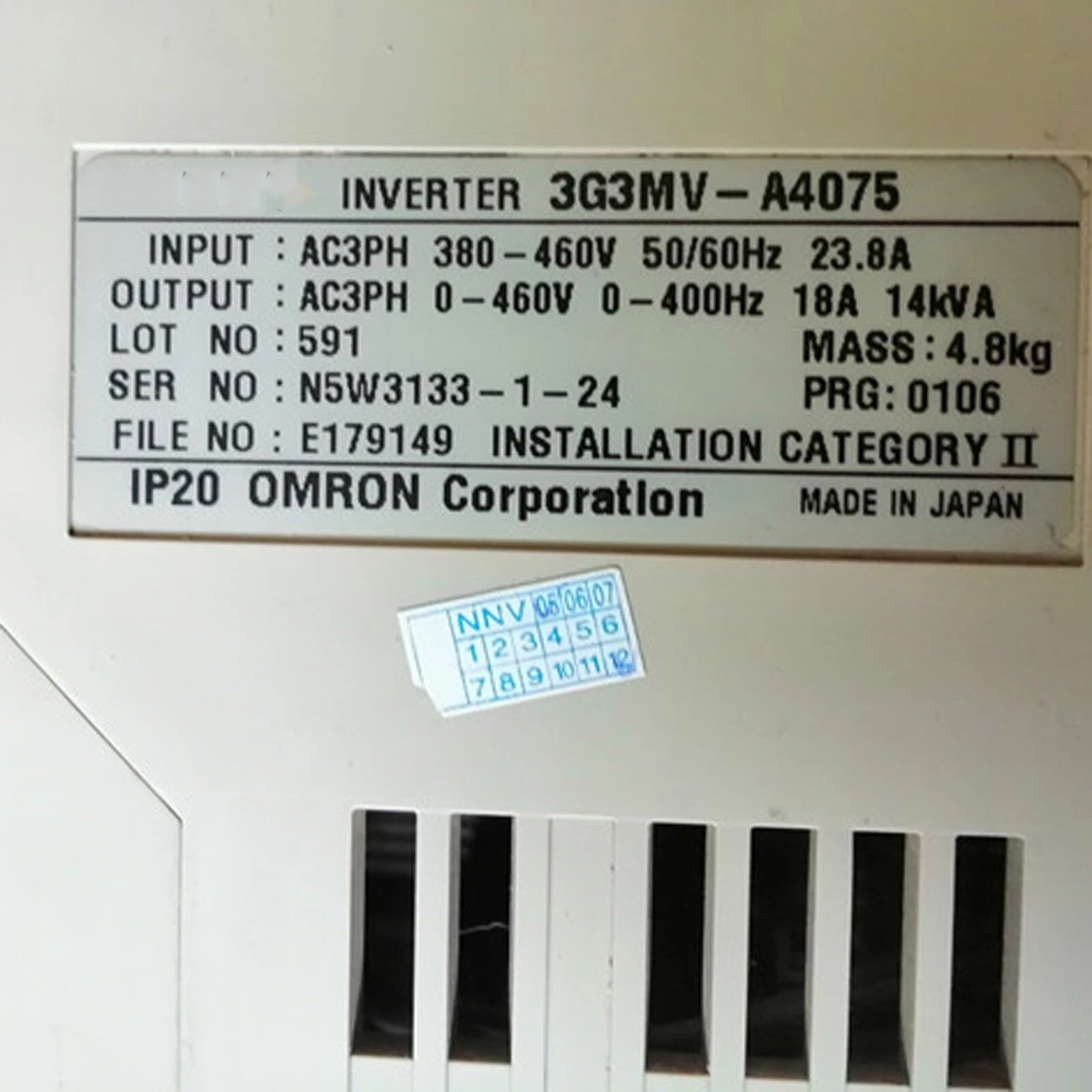 Б/у 3G3MV-A4075 на складе готов к отправке один pscchen