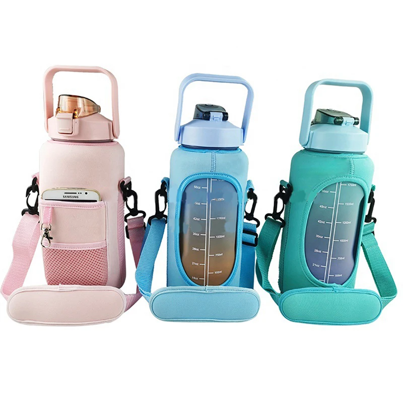 Travel Portable 2L Water Bottle With Sleeve 4 Colors 64OZ Inspirational Half Gallon Bottle With Straw Jug For Gym Outdoor Sports