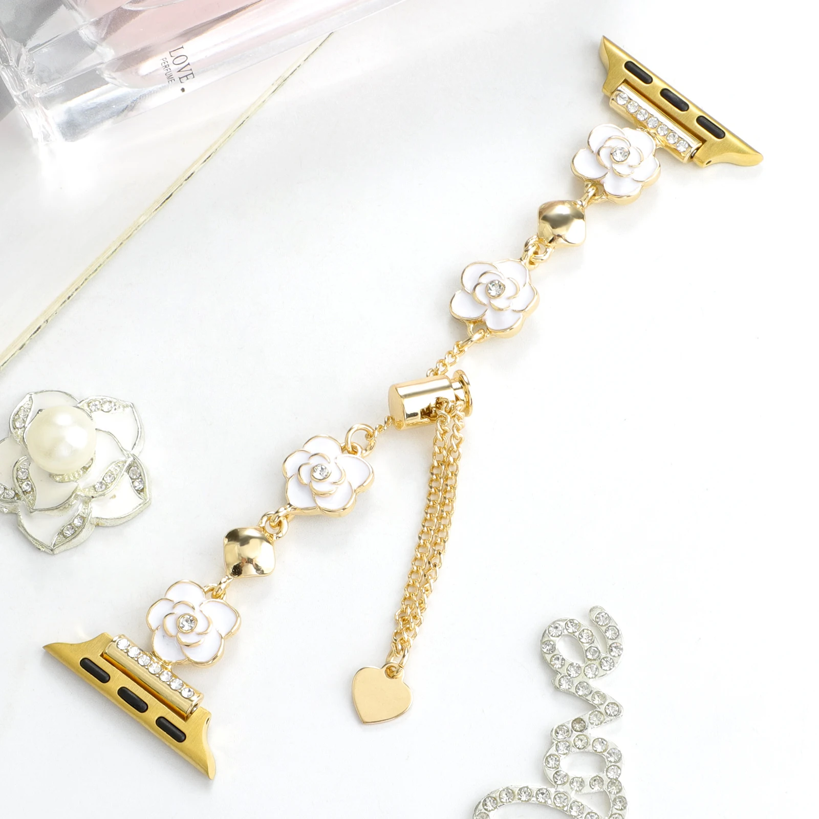 Metal strap for Apple watch band camellia bracelet chain fashion iwatch87654321SE38 40 41 42 44 45 49MM women sweet flower wrist