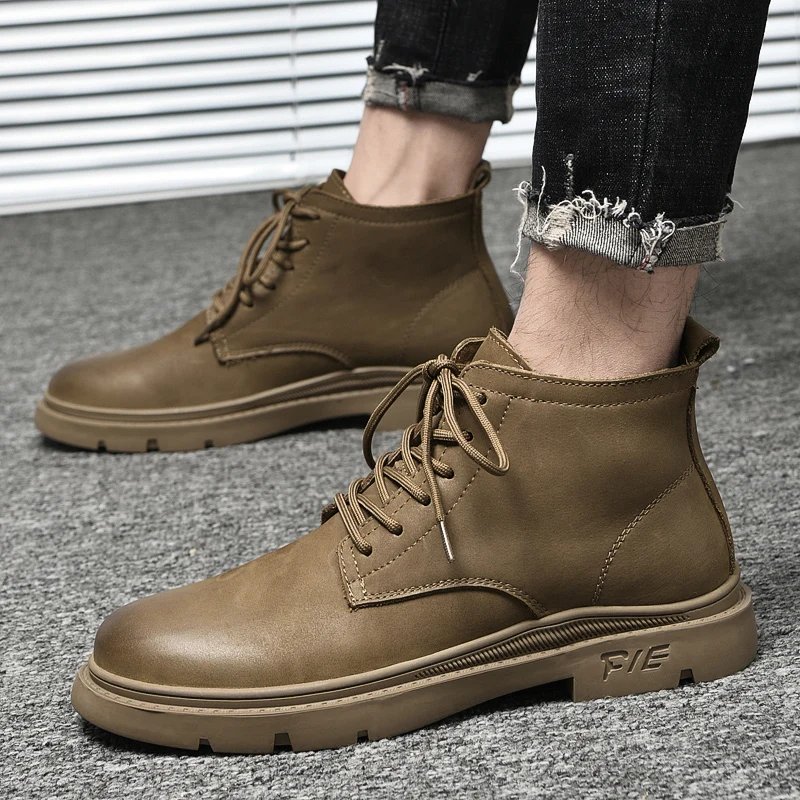 2022 Best Selling Men Working Boots Fashion Casual Shoes Mens Khaki Leather Boots for Man Comfortable Army Military Boots Mens
