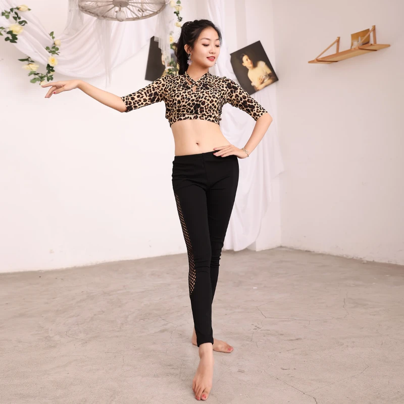 Топ с леопардовым принтом для танца живота