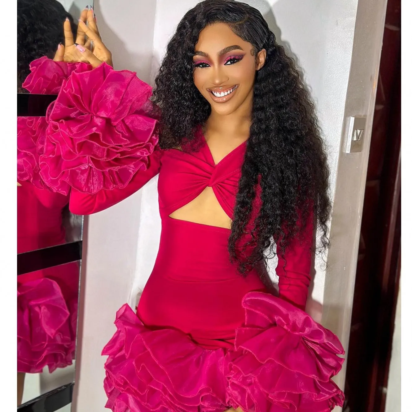 Привлекательные пурпурные эластичные женские мини-платья макси с лямкой на шее