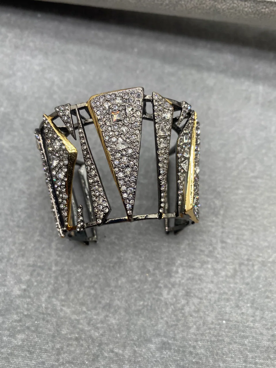

European and American Fashion Casual Full Diamond Gold Bracelet