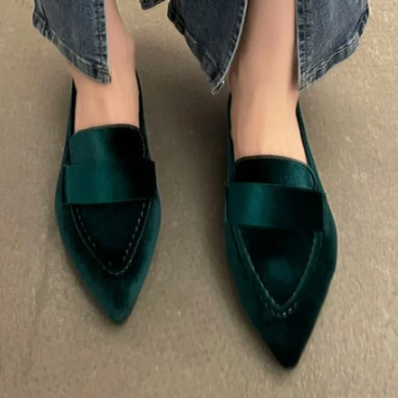 

Туфли женские из флока, без застежки, лоферы, заостренный носок, повседневная обувь на плоской подошве, 2023