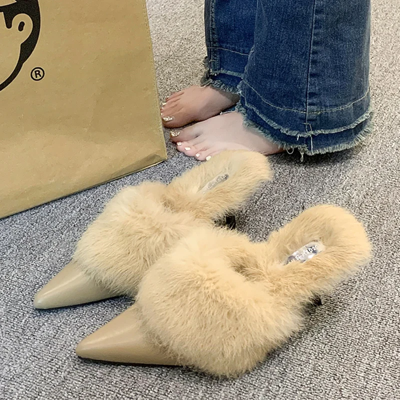 

2023 Winter New Fur Women Mid Heels Slippers Warm Pointed Toe Shoes Plush Cotton Bottine Femme Trend Casual Flip Flops Pumps