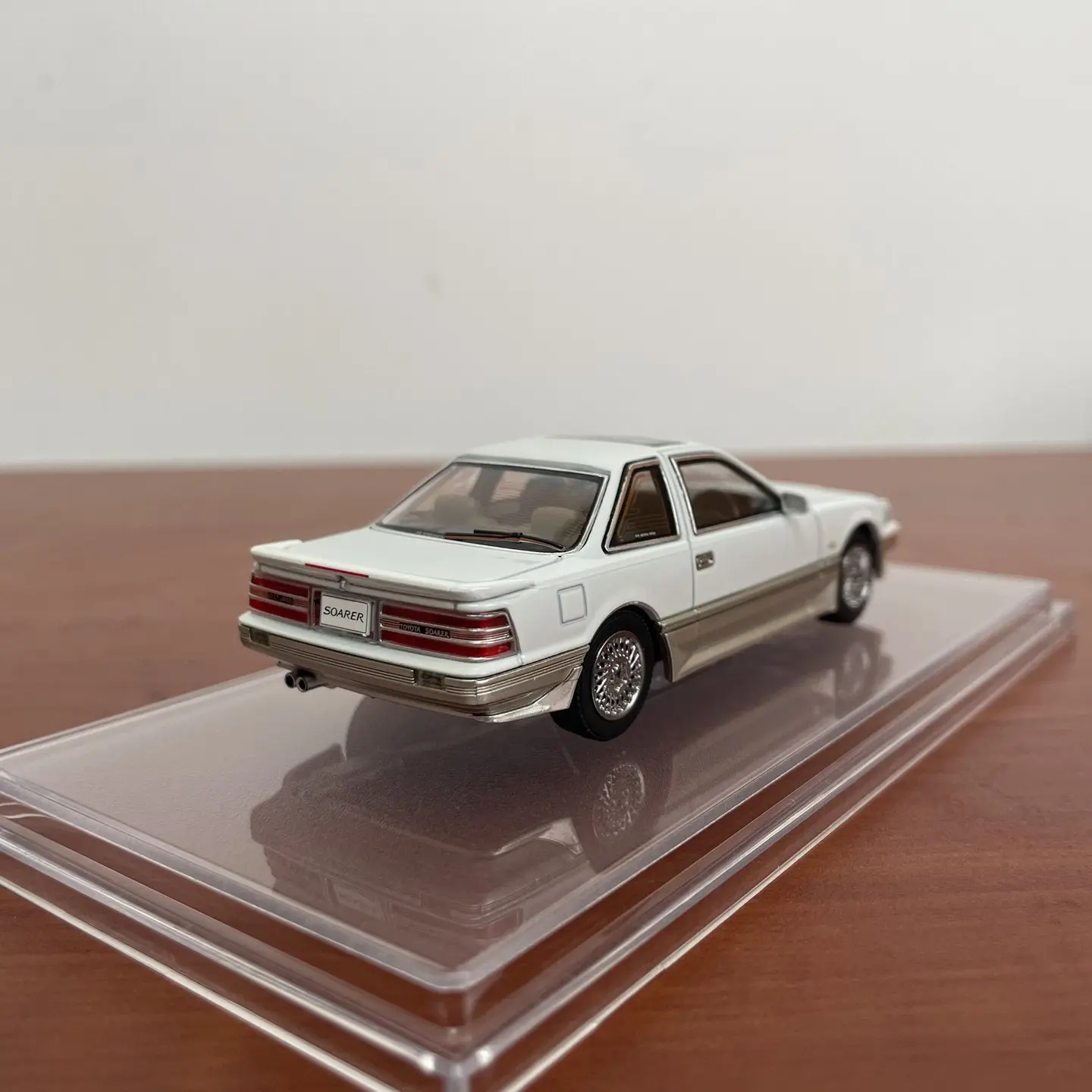 Фото Hobby Japan HJD, масштаб 1:43, литая модель из сплава, Toyota Soarer MZ21 1988 года, классическая модель автомобиля, подарок для взрослых, сувенир, статичная модель для демонстрации. №3