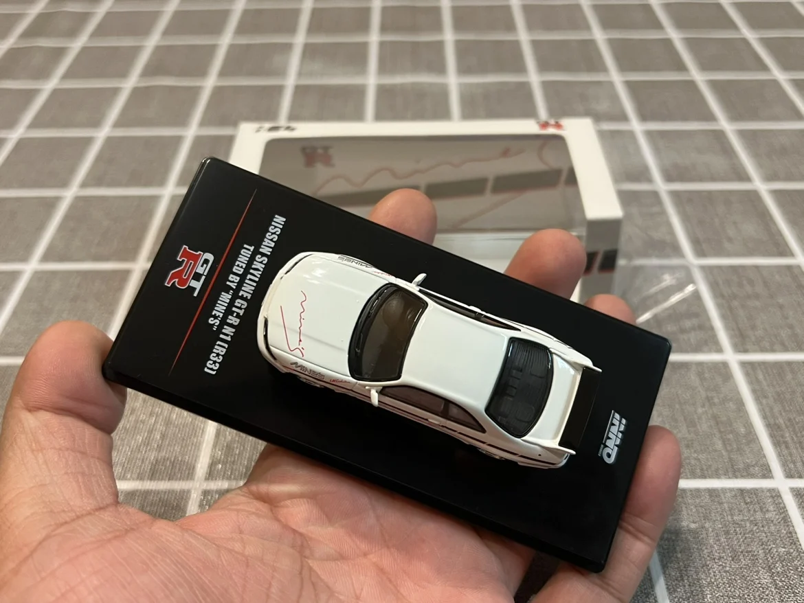 INNO 1/64 NISSAN SKYLINE GT-R N1 (R33) Игрушечная модель автомобиля из сплава