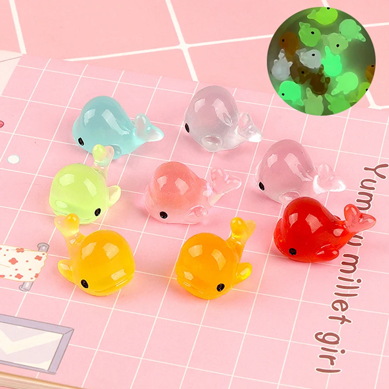 

1 PC Mini Luminous Whale Micro Ornaments Fluorescence Animal Succulent Plants Potted Decoration Micro Landscape Accessories