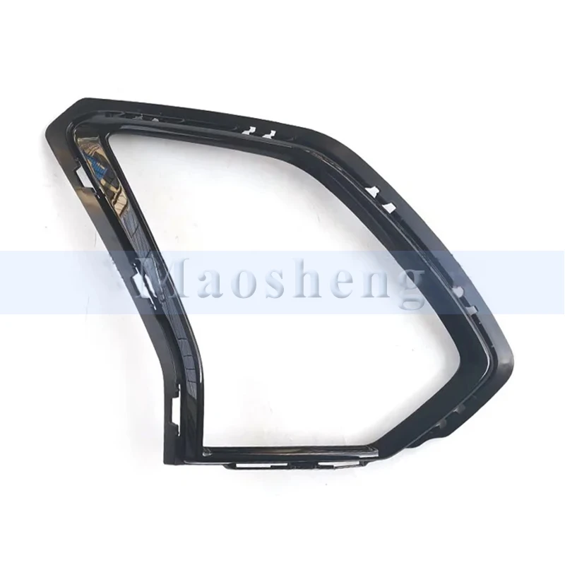 

Рамка для передней фары Chery Omoda C5