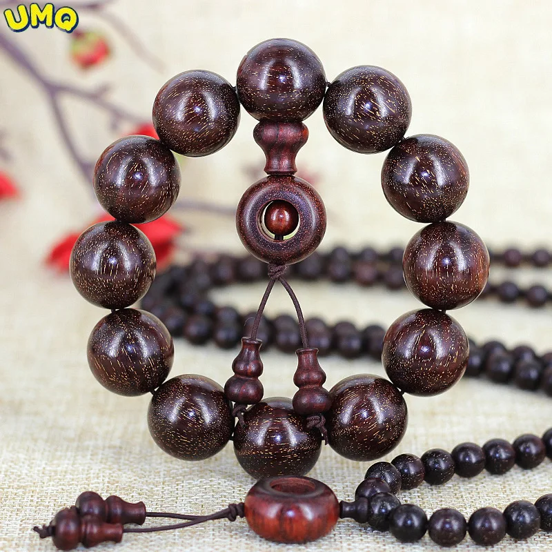 

Zambia Small Leaf Red Sandalwood Running Buddha Beads Are Full of Venus Blood Sandalwood, Which Is Comparable to India Small