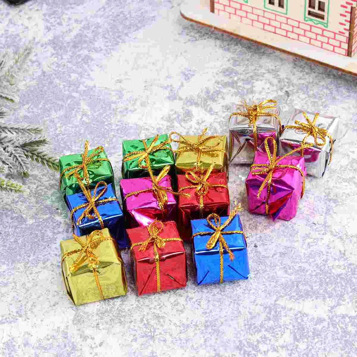 

60pcs Miniature Christmas Tree Ornaments, Gift Boxes Christmas Tree Hanging Party Favors ( )