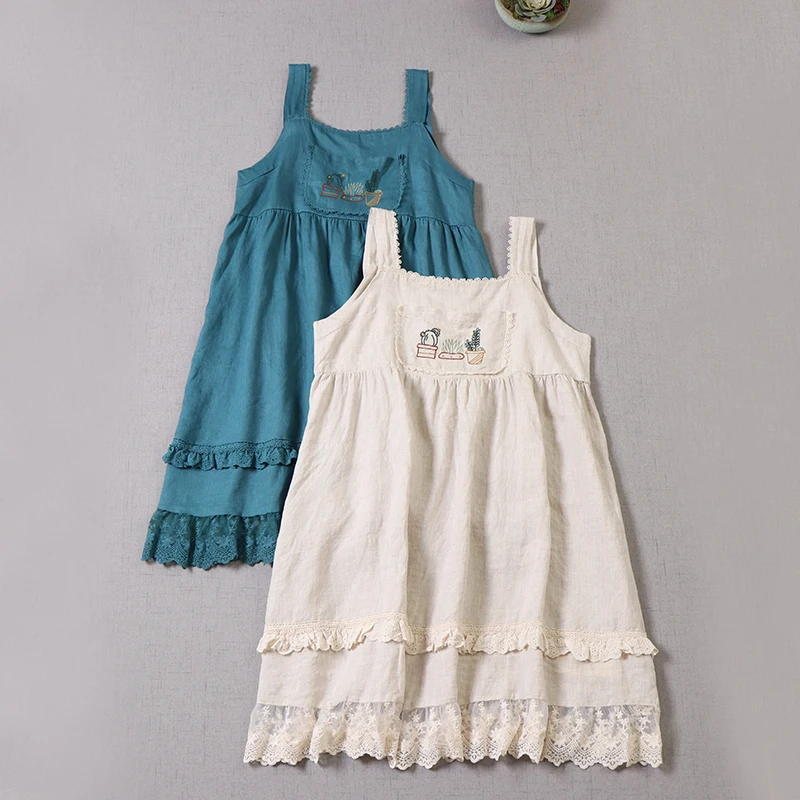 

Sweet Japanese Style Mori Women's Embroidered Pocket Linen Dress Casual Sleeveless Dress 792370