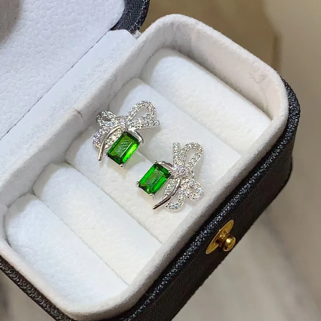 KJJEAXCMY Ювелирные изделия женские серьги из натурального диопсида S925 чистое