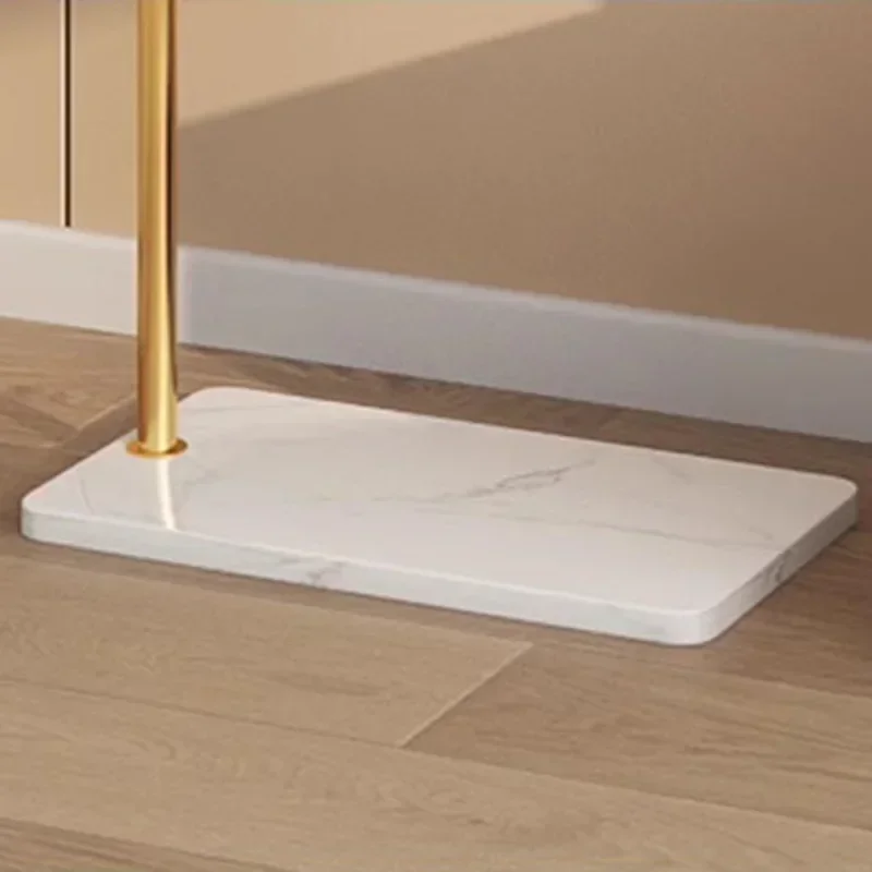 Вешалка для одежды Золотые минималистичные полки Домашняя современная вешалка