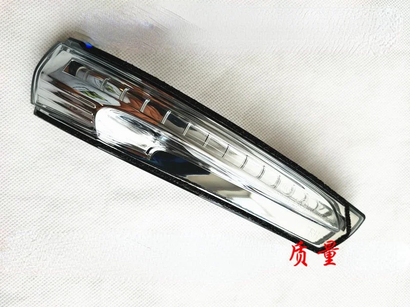 

Для KIA 2013-17 Carens оригинальные двери автомобиля, боковое зеркало заднего вида, указатели поворота, лампы