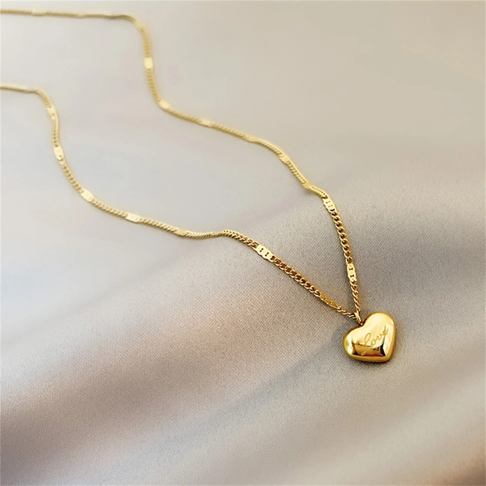 

New Fashion Love Heart Pendant Necklaces Chokers Clavicle Chain For Women Romantic Wedding Engagement Anniversary Jewelry Gifts