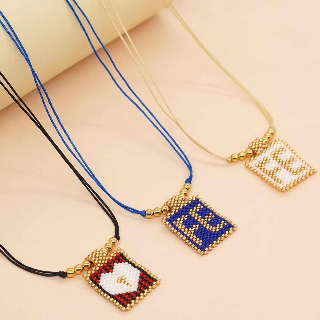 

Go2Boho Women Fe Letter Beaded Miyuki Necklaces Handmade Boho Summer Jewelry Teen Girl Adjustable Rope Chain Pendant Necklace