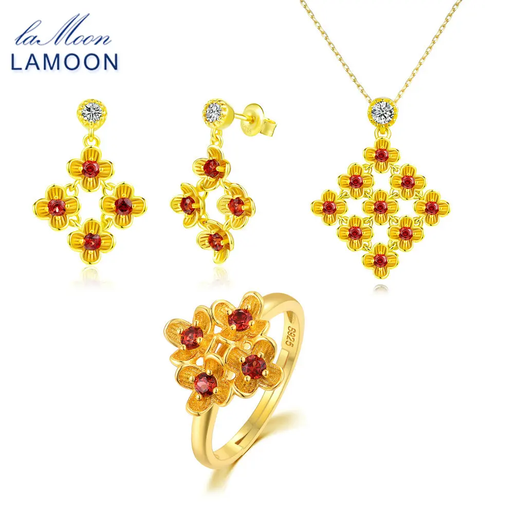 

Комплект ювелирных изделий из серебра 925 пробы с натуральным драгоценным камнем