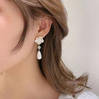 fashion match ear jewelry ear accessories korean style earrings women stud earrings oil drop pearl camellia earrings