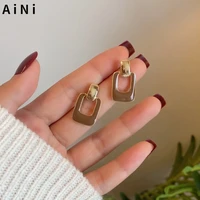 s925 needle geometric square earrings popular design vintage temperament golden color drop earrings for women party gifts