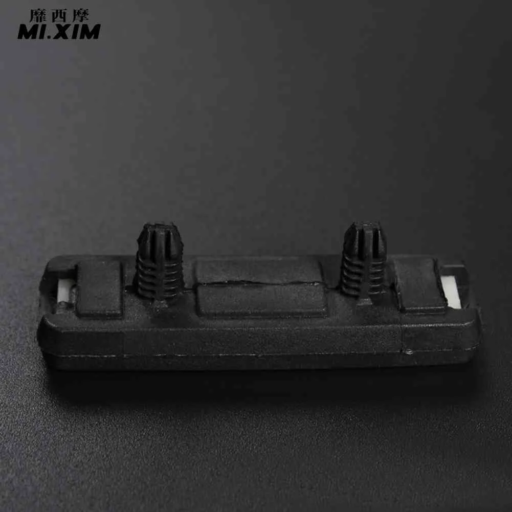 

Plastic Mountain Bicycle Pedal Reflector Bike Safety Night Cycling Reflective