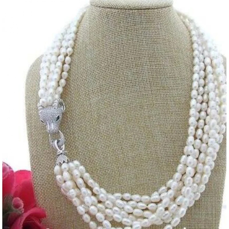 

21'' 9Strands White Rice Pearl Nelace