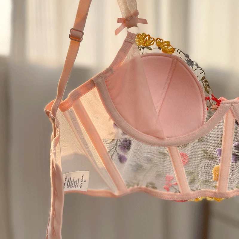 BIIGGXX Bras for Women's Ultra-thin Mold Cup Sexy Lingerie French Romantic Embroidery Brassiere Strap Tube Top Bra