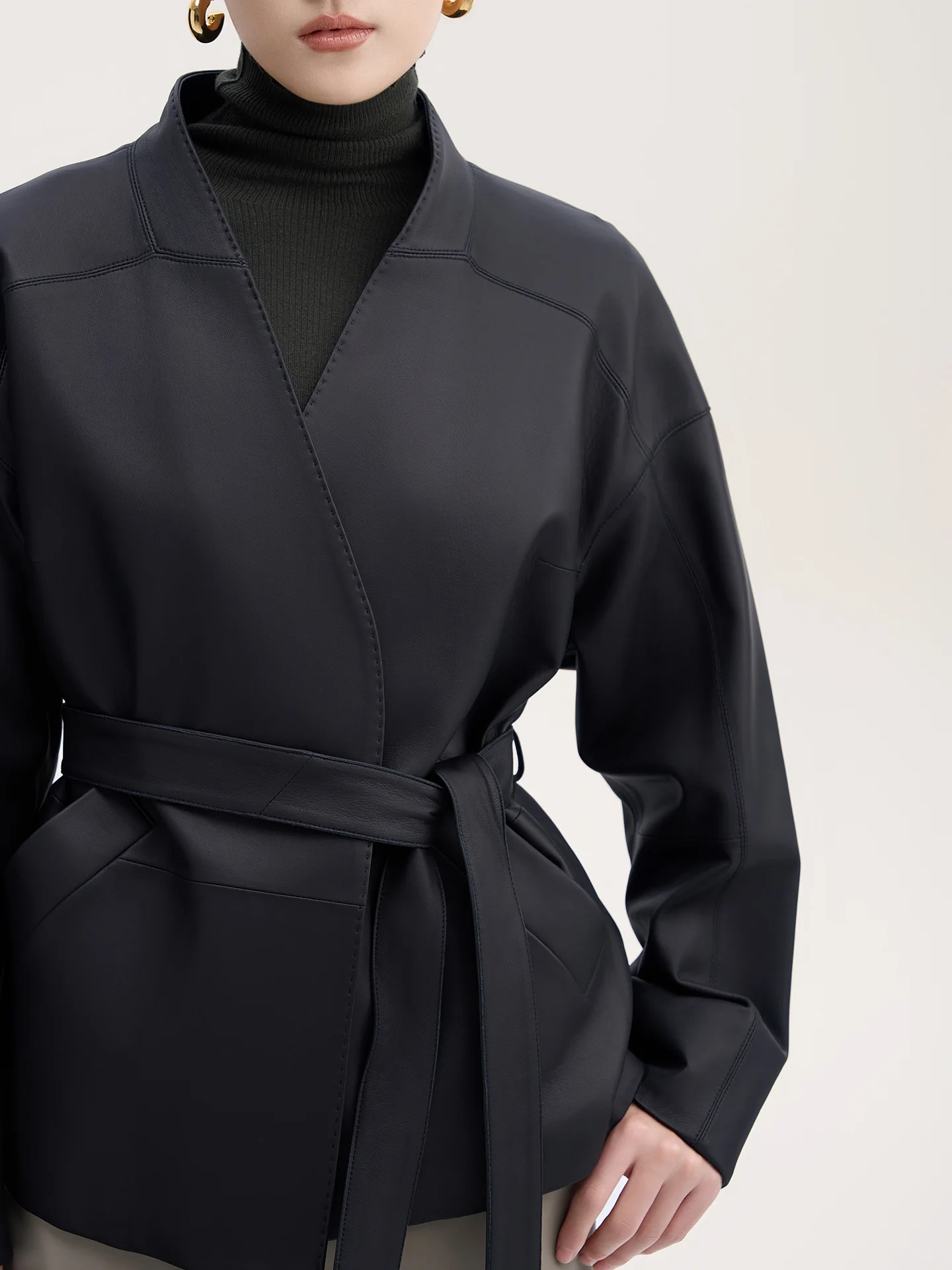 Весеннее модное женское короткое пальто Haining с V-образным вырезом повседневное