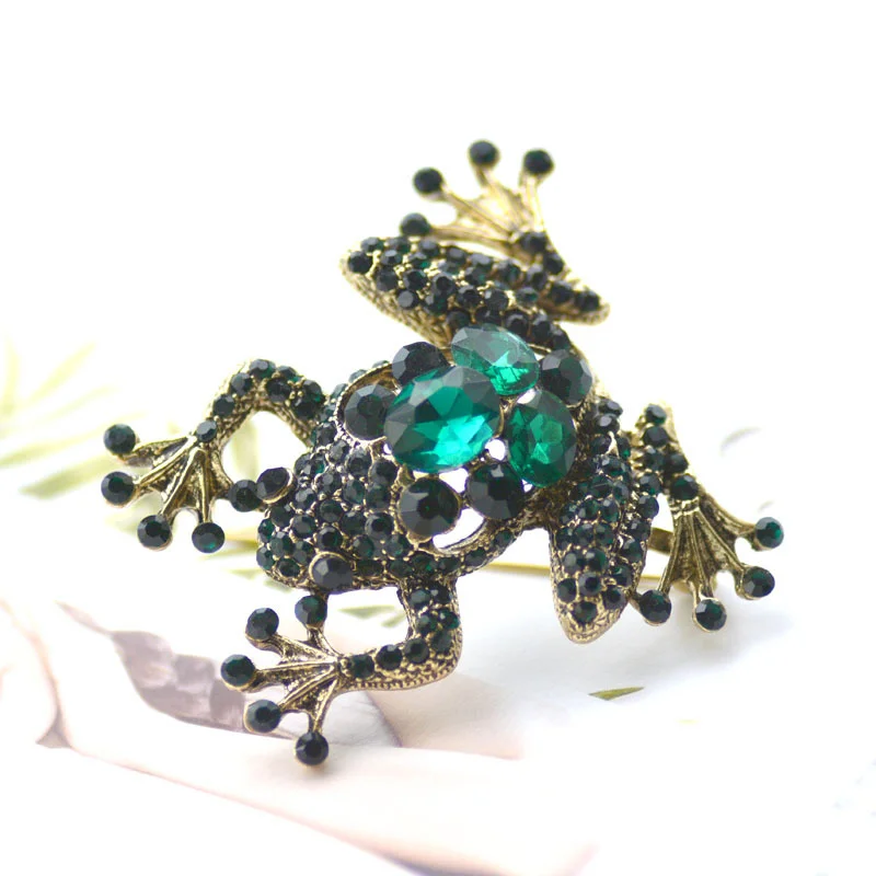 

European and American crystal green frog retro brooch high-end large crystal brooch personalized clothing corsage