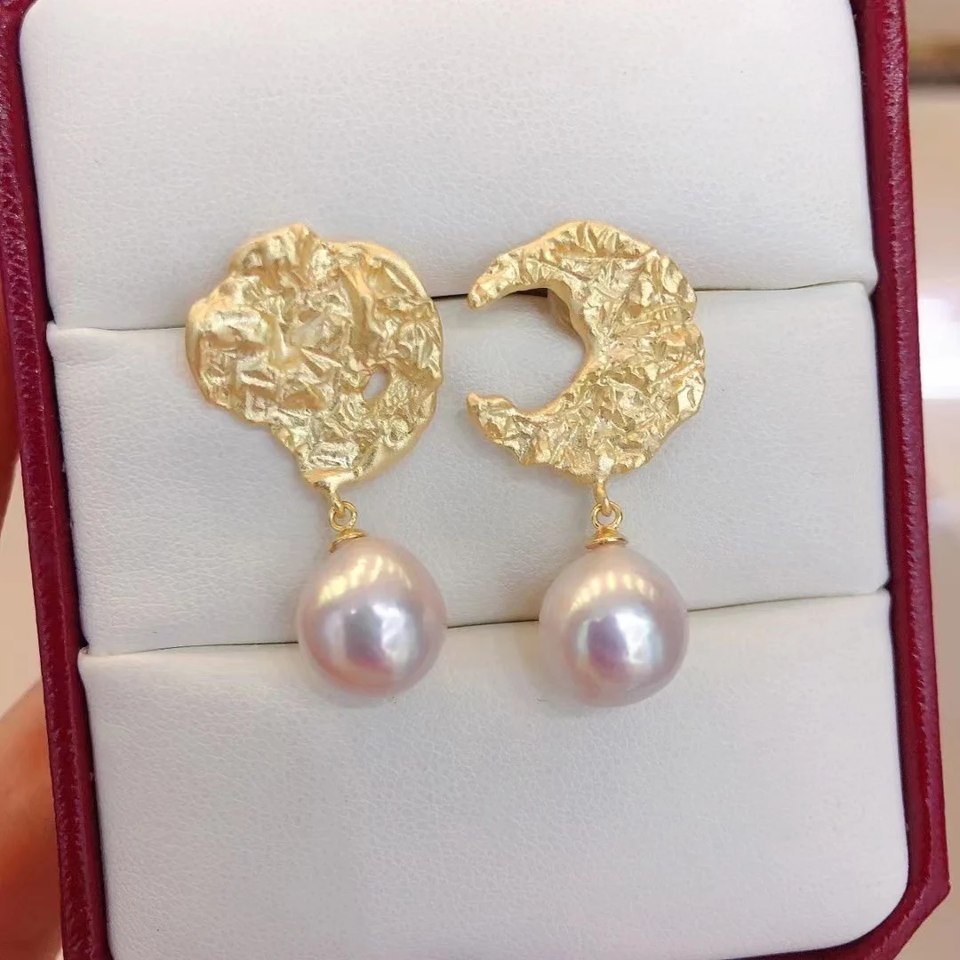 

Женские серьги-подвески с жемчугом в стиле барокко