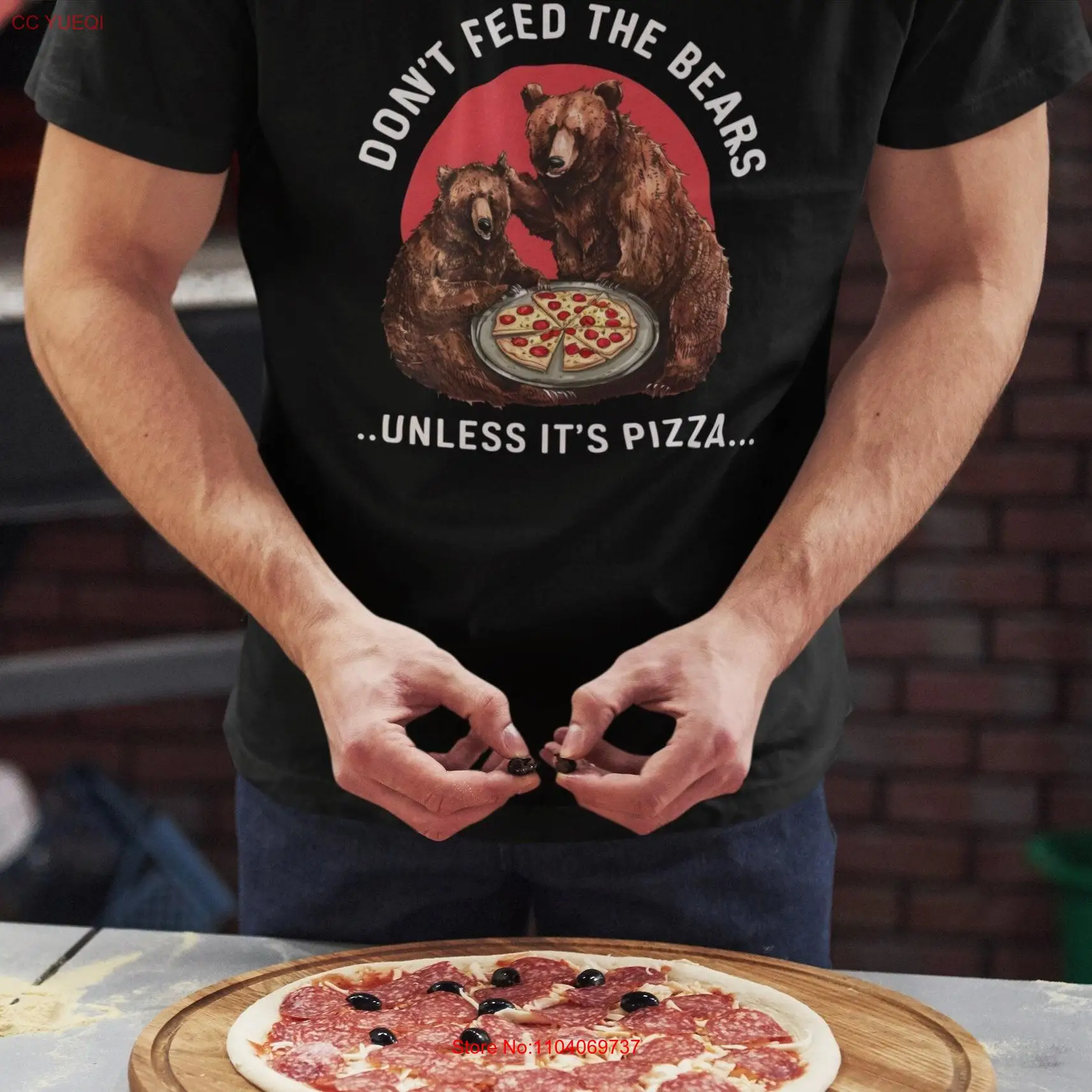 Футболка Не кормте ведмедики если он пицца Медведь-любитель животное забавная