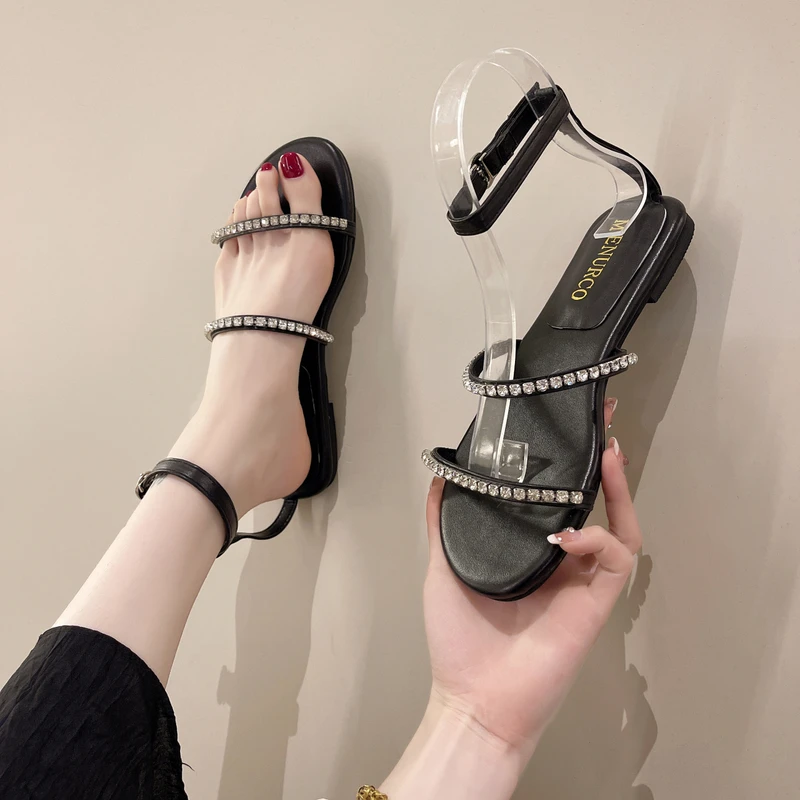 

Женские босоножки