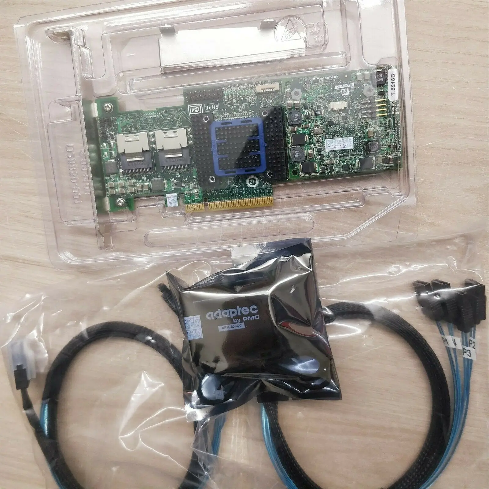 

Adaptec Raid Controller ASR-6805T 8 Ports PCIE2 x8 512MB+BBU Battery+2*8087