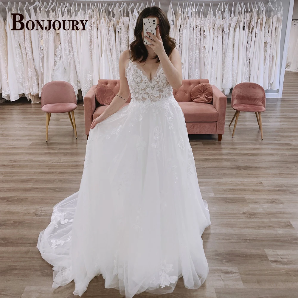 

Очаровательные свадебные платья BONJOURY на тонких бретельках с V-образным вырезом для женщин 2023 тюлевые трапециевидные платья невесты на заказ