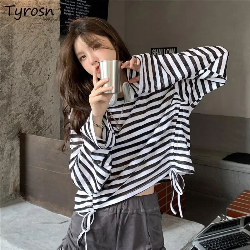 

T-shirts Women Fashion Striped Summer Casual Baggy Korean Version Ladies Shirring Chic Design Crops Mujer Camisetas Sun-proof