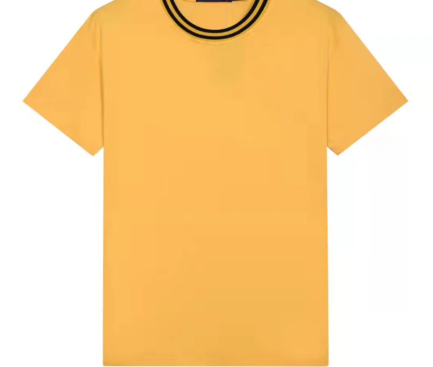 

Футболка мужская приталенная однотонная с коротким рукавом и принтом «Пони»