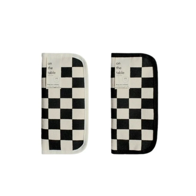 

20cm Ins Black and White Checkerboard Grid Large Capacity High Value Storage Pencil Bag Stationery Box