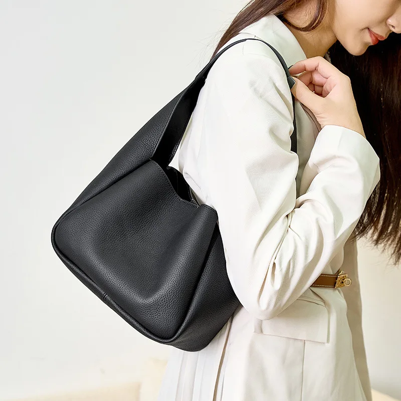 

New Soft Leather Women's Tote Bag Solid Luxury Designer Handbag Trend Bolsas Purses Lady Shoulder Bags Woman High Quality