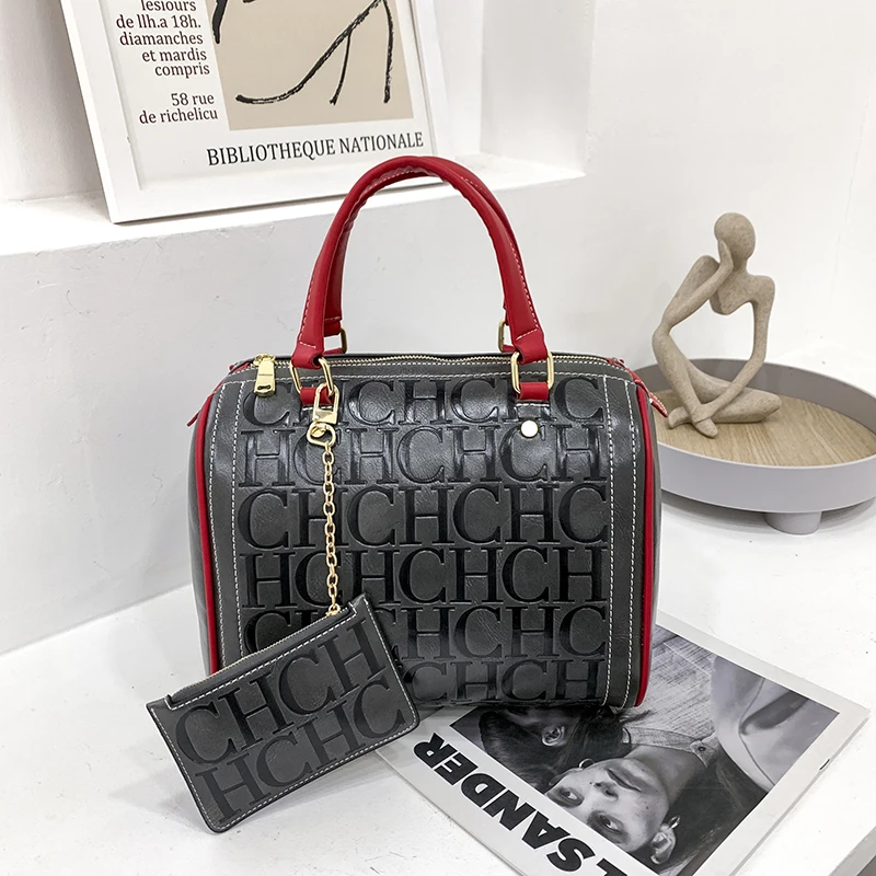 

Infinite Charm Ladies Pillow Bag 2022 New Luxury Brand Famous Designer Classic Print Letters CHCH One Shoulder Messenger Bag Sac